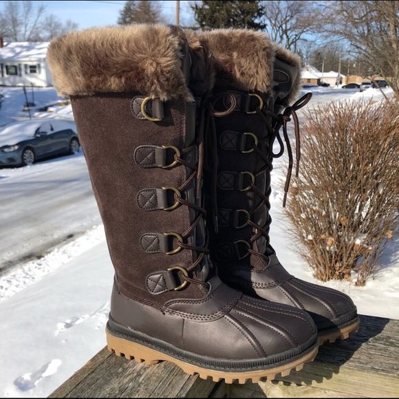 duck boots with fur top
